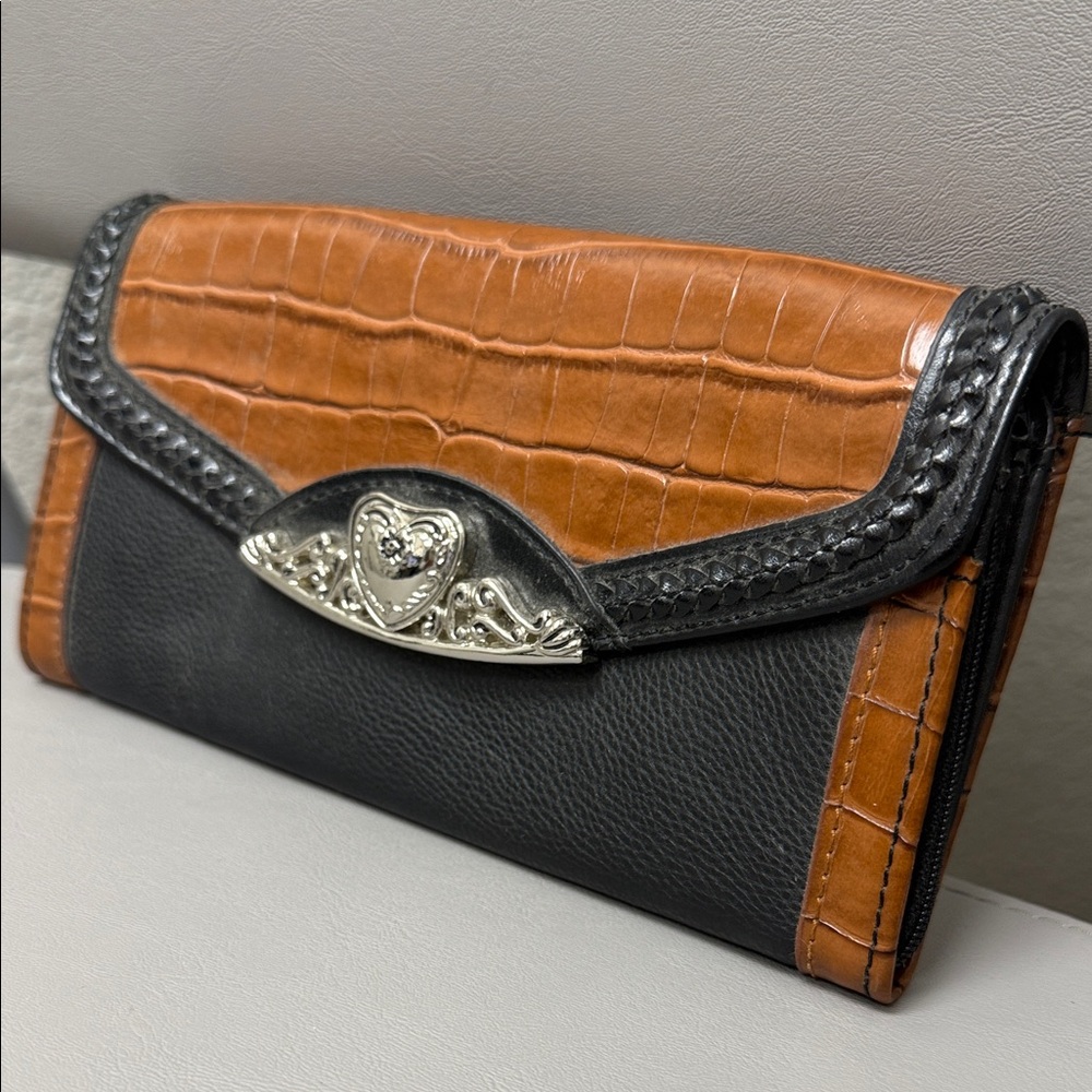 Coldwater Creek Black and Brown Clutch